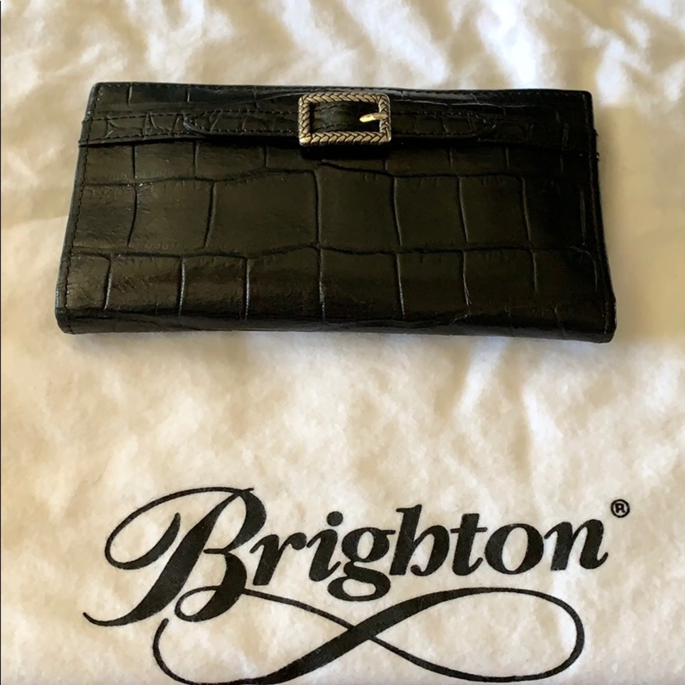 Brighton Wallet
